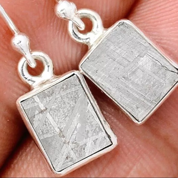Genuine Muonionalusta Meteorite Silver earrings - Picture 8 of 8